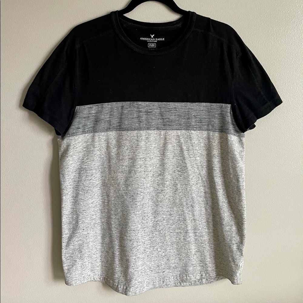 American Eagle 3 Tone Block Stripe Flex Tee Shirt